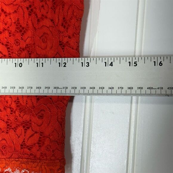 bebe Red Lace Keyhole Crop Top XS | Vintage Y2K Sheer Floral High Neck USA Made - Picture 4 of 7